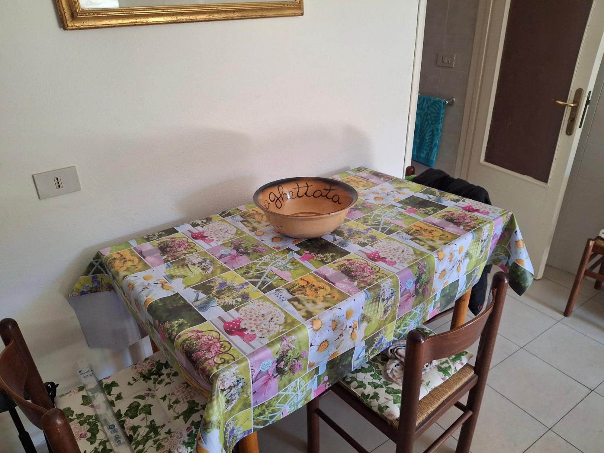 Little House Apartment Gabbro Bagian luar foto